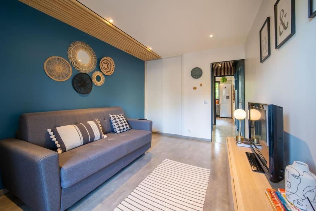 Air-Conditioned Apartment With Private Parking Marseille Exterior photo